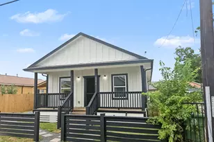 4206 Chapman St, Houston, TX 77009 - Photo 3