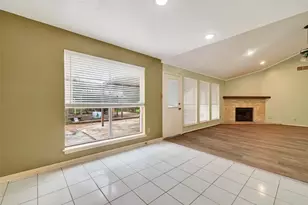 8219 Winding Meadow Ct, Houston, TX 77040 - Photo 13