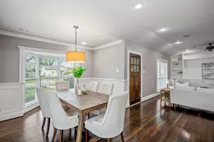 829 E 27th St, Houston, TX 77009 - Photo 9