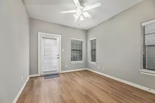 4104 Bonner View Ln, Houston, TX 77007 - Photo 15