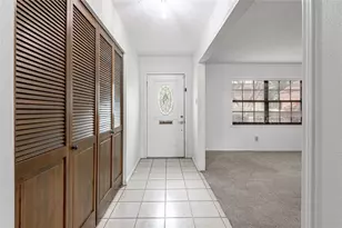 121 Elmwood St, Huntsville, TX 77320 - Photo 3
