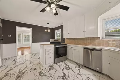 6405 Pinehurst Drive, Houston, TX 77023 - Photo 7