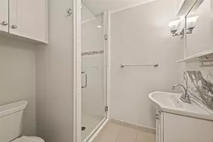 6405 Pinehurst Dr, Houston, TX 77023 - Photo 15