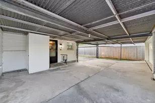 6405 Pinehurst Dr, Houston, TX 77023 - Photo 25