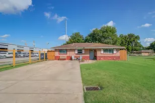1115 Iowa St, South Houston, TX 77587 - Photo 1