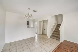 10007 Emerald Creek Dr, Houston, TX 77070 - Photo 9