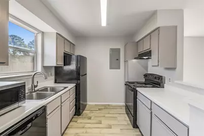 10007 Emerald Creek Drive, Houston, TX 77070 - Photo 35