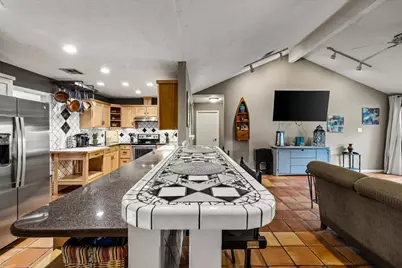 404 Inwood Drive, Friendswood, TX 77546 - Photo 13