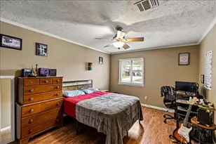 404 Inwood Dr, Friendswood, TX 77546 - Photo 29