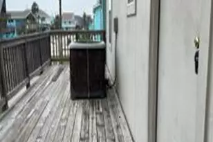12925 John Reynolds Rd, Galveston, TX 77554 - Photo 3