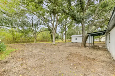 2121 County Road 892, Alvin, TX 77511 - Photo 23