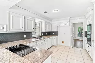 15907 Spring Forest Dr, Houston, TX 77059 - Photo 5