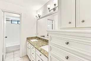 15907 Spring Forest Dr, Houston, TX 77059 - Photo 13