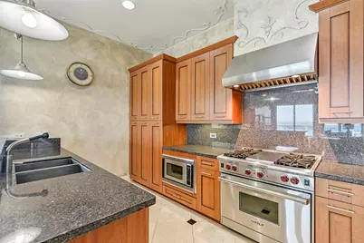 4821 Nasa Parkway #18W, Seabrook, TX 77586 - Photo 11