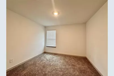 7719 Suffolk Valley Lane, Rosharon, TX 77583 - Photo 15