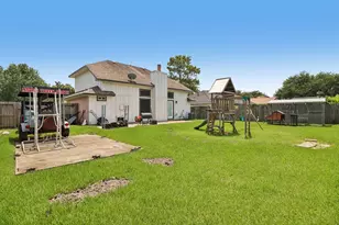 1505 Roosevelt Dr, Deer Park, TX 77536 - Photo 5