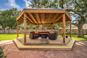 3306 Seminole Ct, Sugar Land, TX 77479 - Photo 5