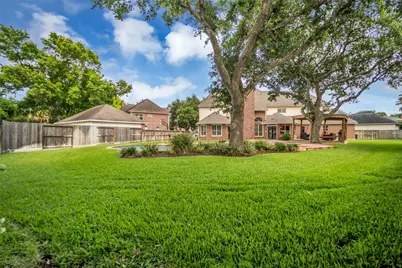 3306 Seminole Court, Sugar Land, TX 77479 - Photo 27