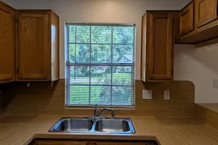 3102 E Heatherock Cir, Sugar Land, TX 77479 - Photo 5