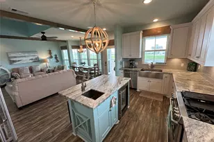 1913 Laguna Harbor Cove Blvd, Port Bolivar, TX 77650 - Photo 17