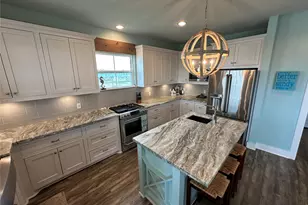 1913 Laguna Harbor Cove Blvd, Port Bolivar, TX 77650 - Photo 15