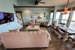 1913 Laguna Harbor Cove Blvd, Port Bolivar, TX 77650 - Photo 7