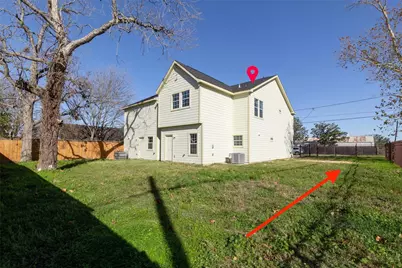 0 Avenue J, Houston, TX 77012 - Photo 1