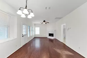 18 Dover Dr, Conroe, TX 77304 - Photo 23