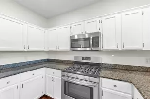 18 Dover Dr, Conroe, TX 77304 - Photo 21