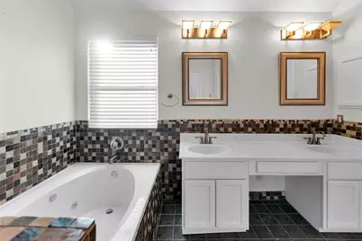 18 Dover Drive, Conroe, TX 77304 - Photo 41