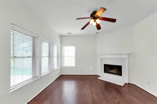 18 Dover Dr, Conroe, TX 77304 - Photo 25