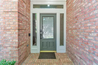 18 Dover Drive, Conroe, TX 77304 - Photo 5