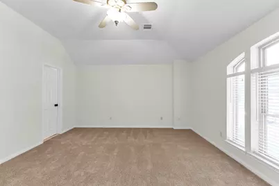 18 Dover Drive, Conroe, TX 77304 - Photo 37
