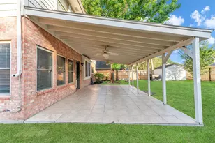 18 Dover Dr, Conroe, TX 77304 - Photo 29
