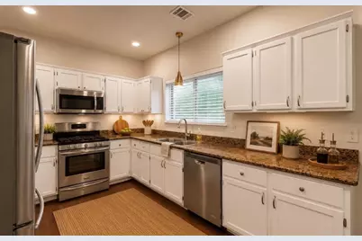 18 Dover Drive, Conroe, TX 77304 - Photo 17