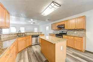 7930 Northfork Hollow Ln, Richmond, TX 77407 - Photo 17
