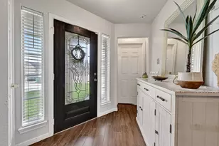 3902 Cary Creek Dr, Baytown, TX 77521 - Photo 3
