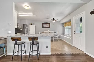 3902 Cary Creek Dr, Baytown, TX 77521 - Photo 7