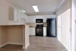 3259 Jorns St, Houston, TX 77045 - Photo 5