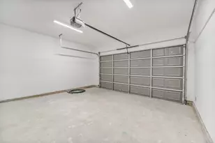 227 Willard St, Houston, TX 77006 - Photo 35