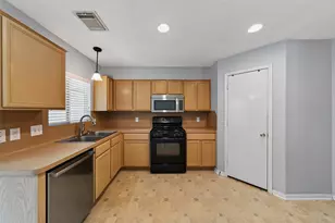 12214 Carriage Oak Cir, Humble, TX 77346 - Photo 9
