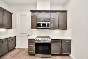 2319 Silva Park Ln, Houston, TX 77091 - Photo 7