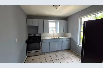 1012 Ann Street #C, Pasadena, TX 77506 - Photo 3