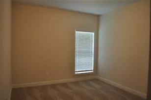 2502 Majestic Oaks Ct, Rosharon, TX 77583 - Photo 23