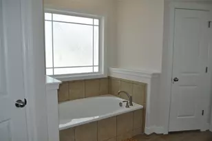 2502 Majestic Oaks Ct, Rosharon, TX 77583 - Photo 21