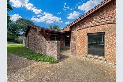 4208 Pine Shadows Street, Dickinson, TX 77539 - Photo 5