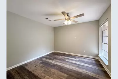 4208 Pine Shadows Street, Dickinson, TX 77539 - Photo 11