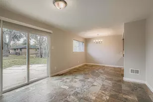 3919 Rosebud Dr, Houston, TX 77053 - Photo 9