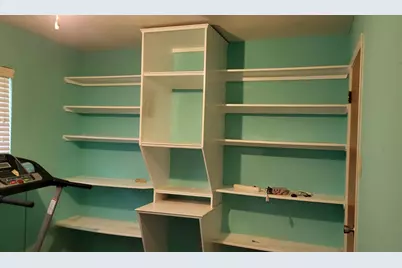 11406 Glenhollow Drive, Houston, TX 77048 - Photo 21