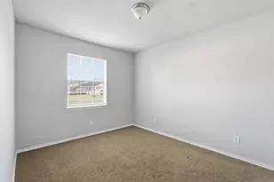 3427 Prudence Dr, Houston, TX 77045 - Photo 19